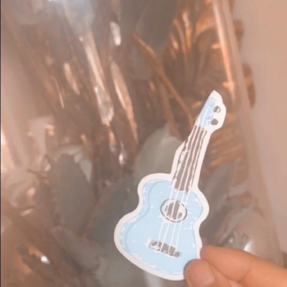 A blue guitar